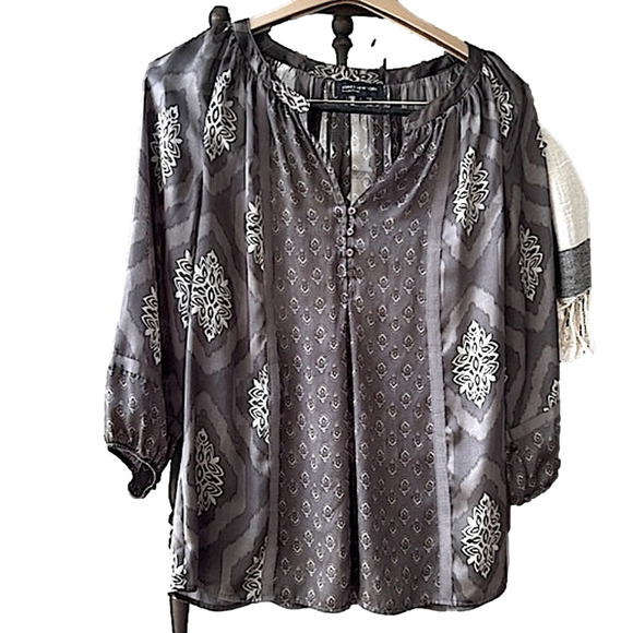 Blouse Mixed Media Pattern Top Tunic Peasant 3/4 Sleeves Cool Gray Hue Medium - Picture 1 of 8